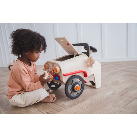Images Gratuites : Chariot, garçon, véhicule, enfant, jouet, bébé