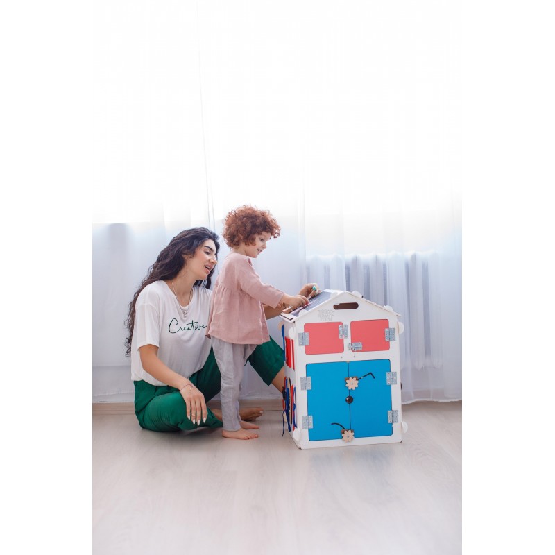 Busy board Montessori