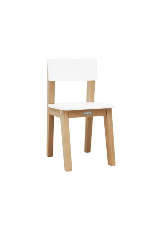 chaise en bois blanche