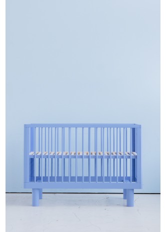 lit bébé bleu