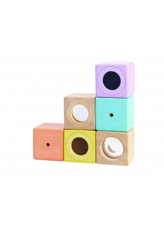 cubes sensoriels montessori
