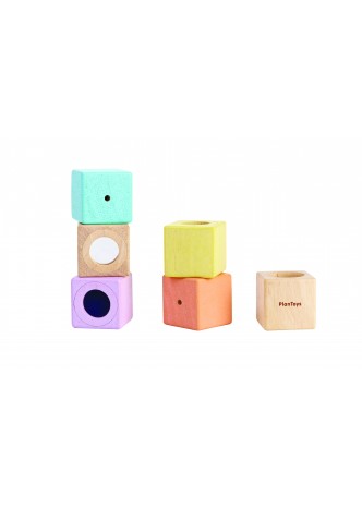 cubes sensoriels montessori