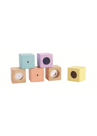 cubes sensoriels montessori